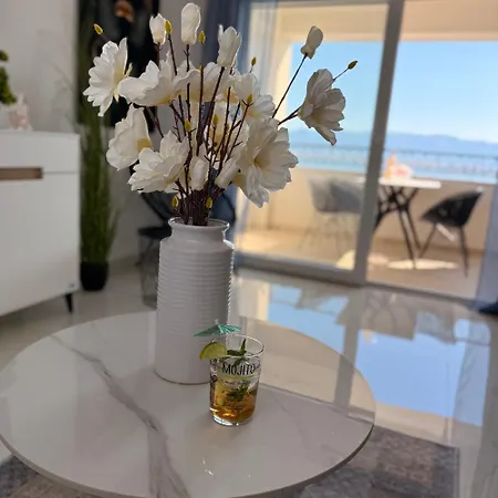 Luxury Blue Sky Vir