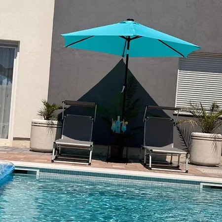 Apartment Luxury Blue Sky